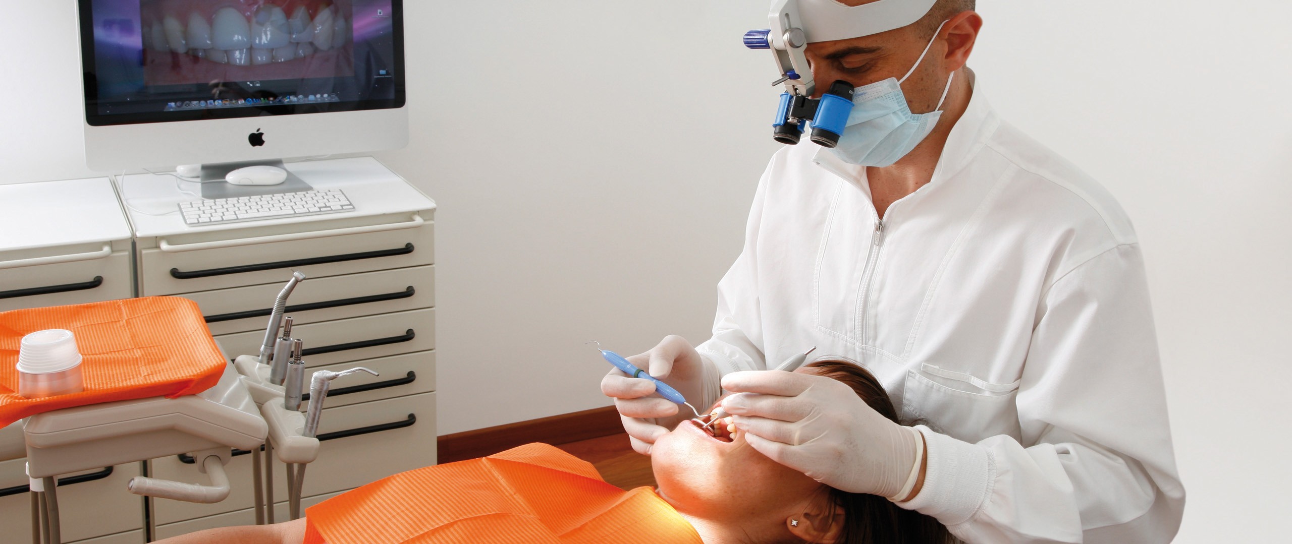 Dentista Riccione Rimini Davide Cortellini